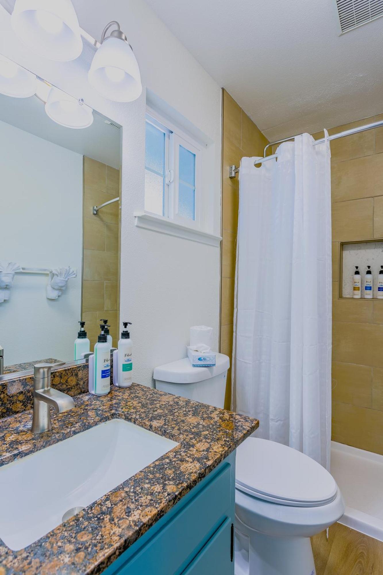 Coastal Breeze Inn มอร์โรเบย์ ภายนอก รูปภาพ